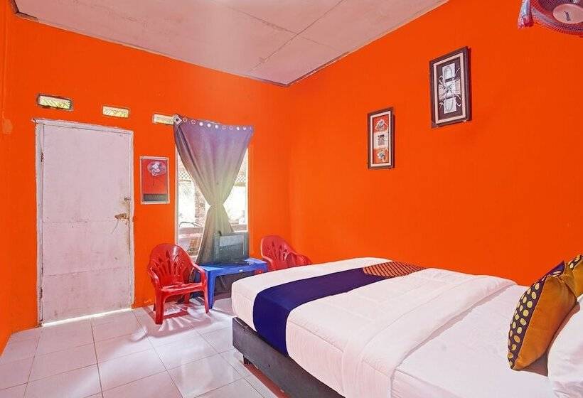 ホテル Oyo 90279 Wartawan De Mansion