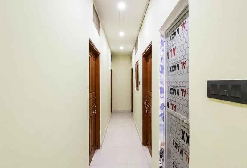 Hotelli Spot On Pawan Palace