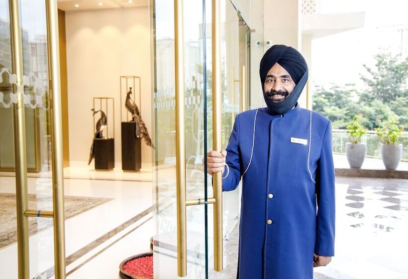 فندق The Leela Bhartiya City Bengaluru