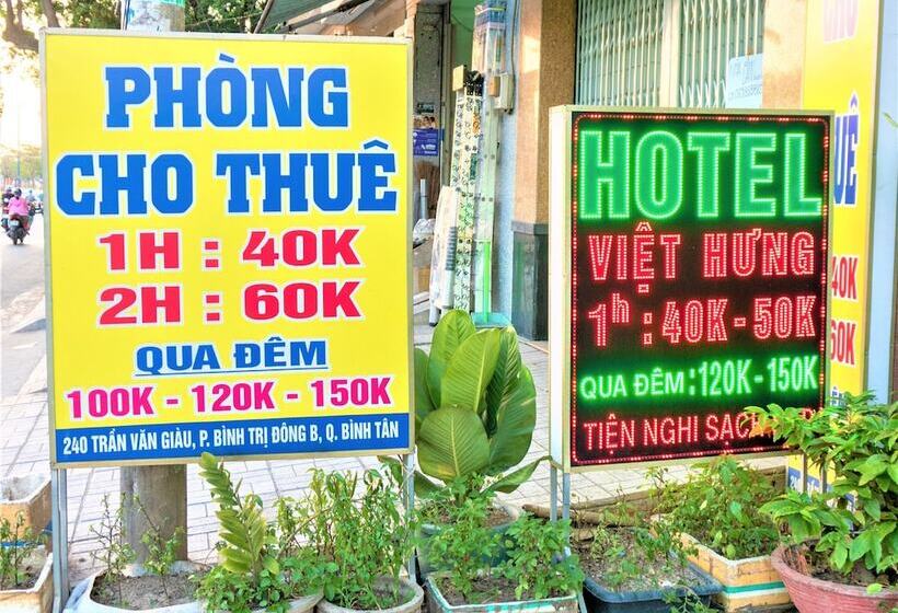 Viet Hung Hotel By Zuzu