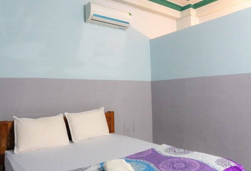 Viet Hung Hotel By Zuzu