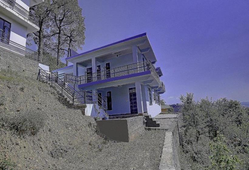 بنسيون Oyo 78596 Ashok Homes