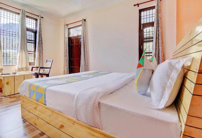 بنسيون Oyo 78596 Ashok Homes