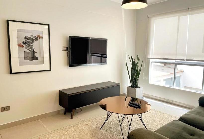 Ayacucho Apartments Near Huaca Pucllana