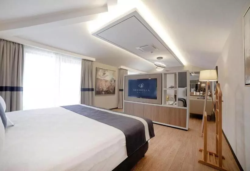 ホテル Granbella