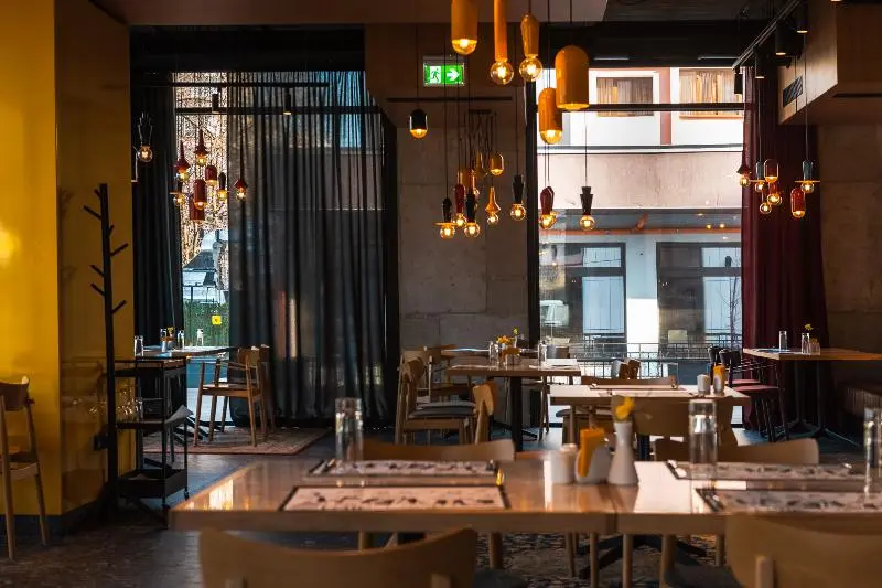 Hotel Kitchen59