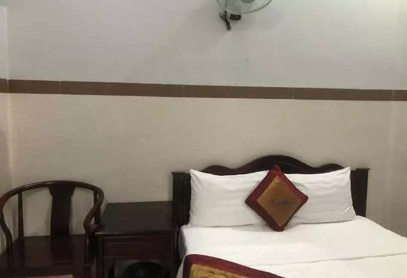 هتل Mai Vuong Thuy