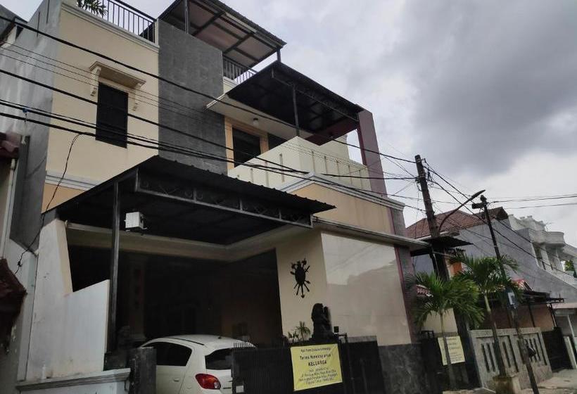 בית מלון כפרי Oyo 90170 Griya Palem