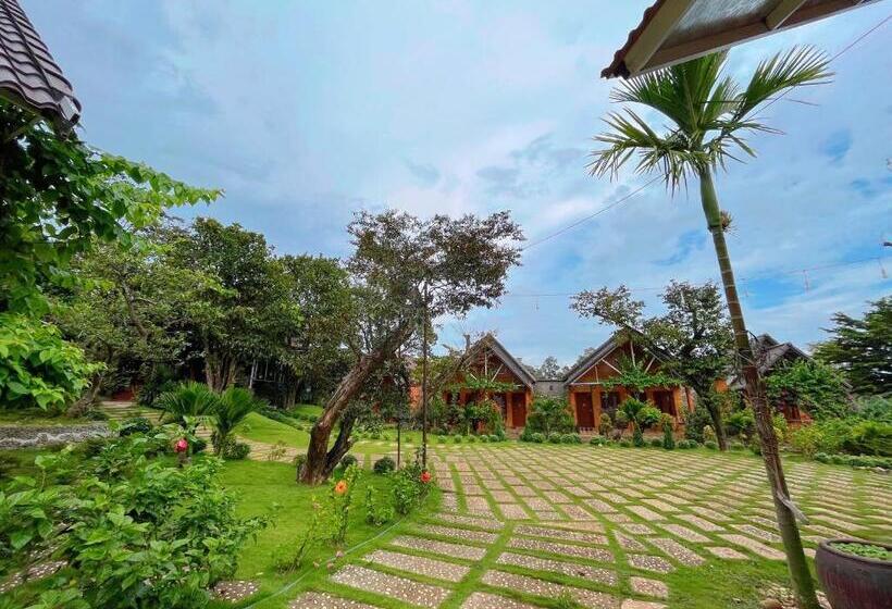 هتل Sora Homestay