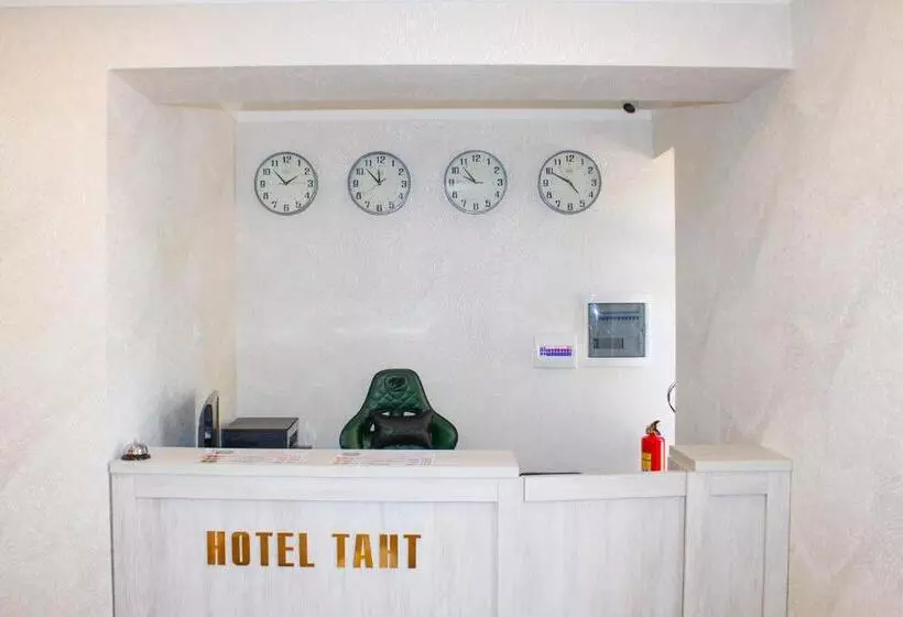 Hotel Taht