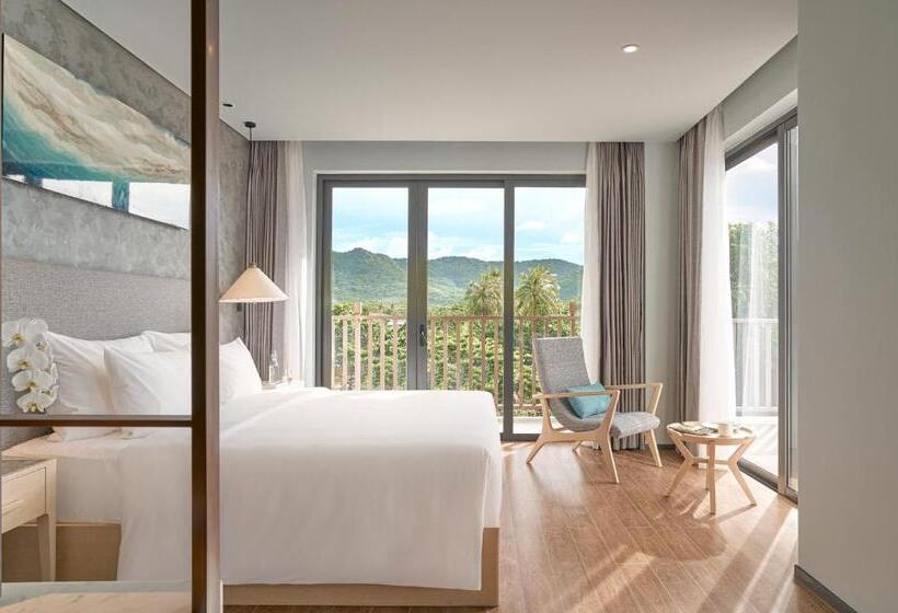 هتل The Secret Con Dao