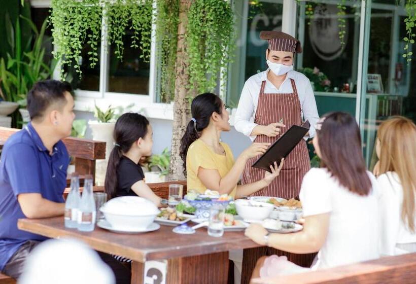 Ioon Resort ไออุ่นรีสอร์ท