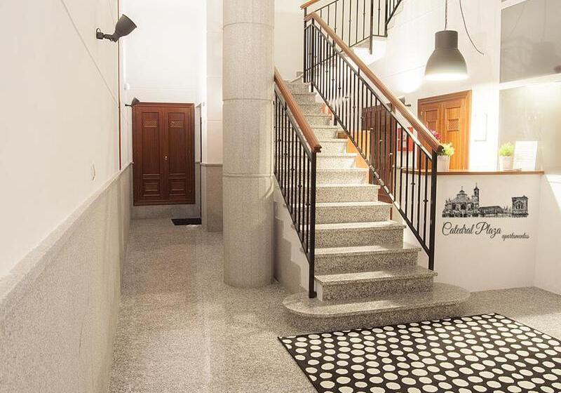 Apartamentos Catedral Plaza 3000