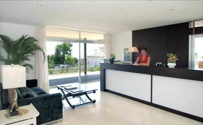 Apartamentos Punta Paloma Golf