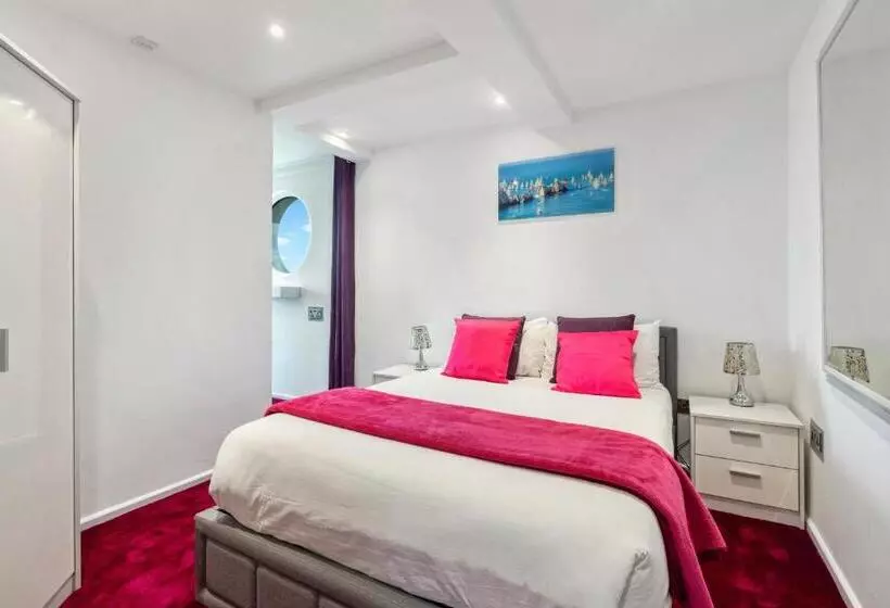 住宿加早餐 Marine House