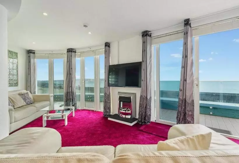 住宿加早餐 Marine House