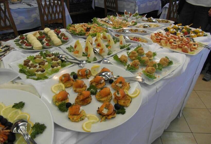 בית מלון כפרי Ai Pini