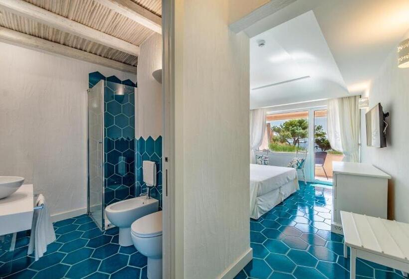 Отель Cala Lunga