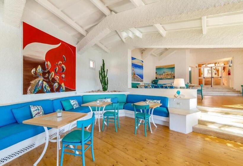 Отель Cala Lunga