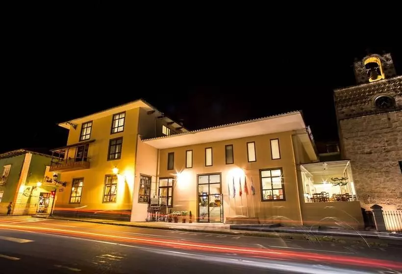 هتل Costa Del Sol Wyndham Cajamarca