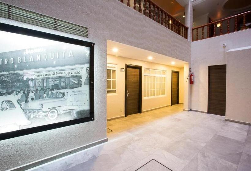 Отель Diligencias