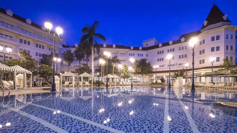 فندق Hong Kong Disneyland