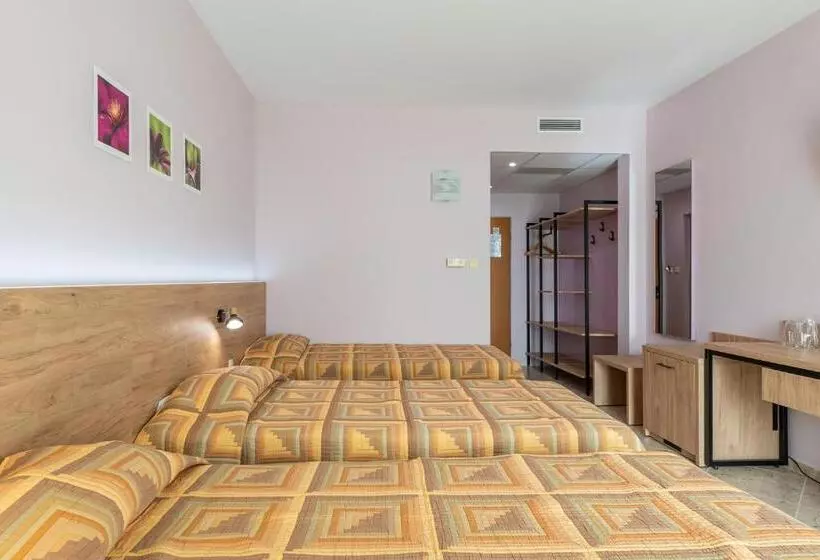 Ivana Palace Hotel Free Parking