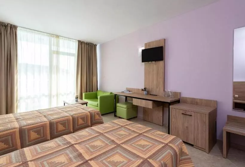 Ivana Palace Hotel Free Parking