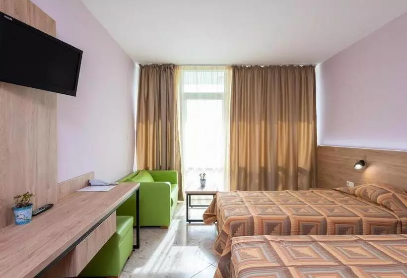 Ivana Palace Hotel Free Parking