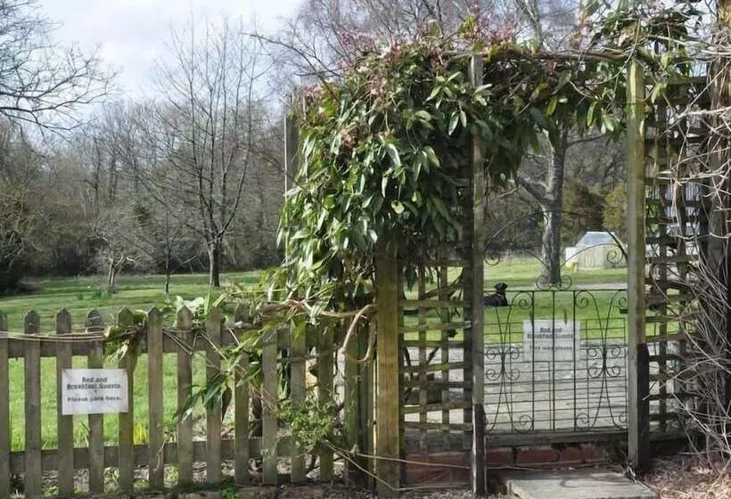 ホテル Little Tidebrook Farm