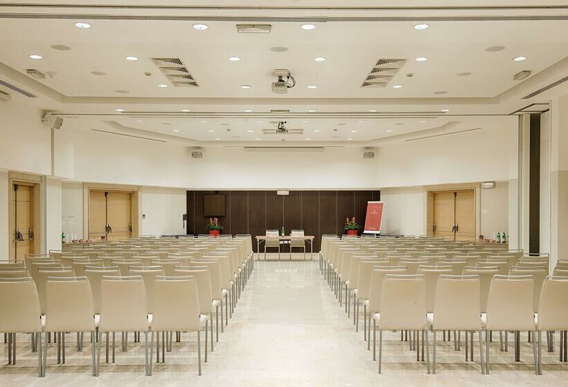 בית מלון כפרי NH Collection Roma Giustiniano