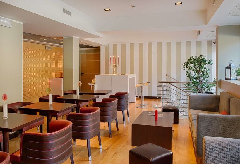 בית מלון כפרי NH Collection Roma Giustiniano