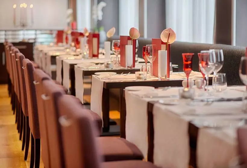 هتل NH Collection Roma Giustiniano