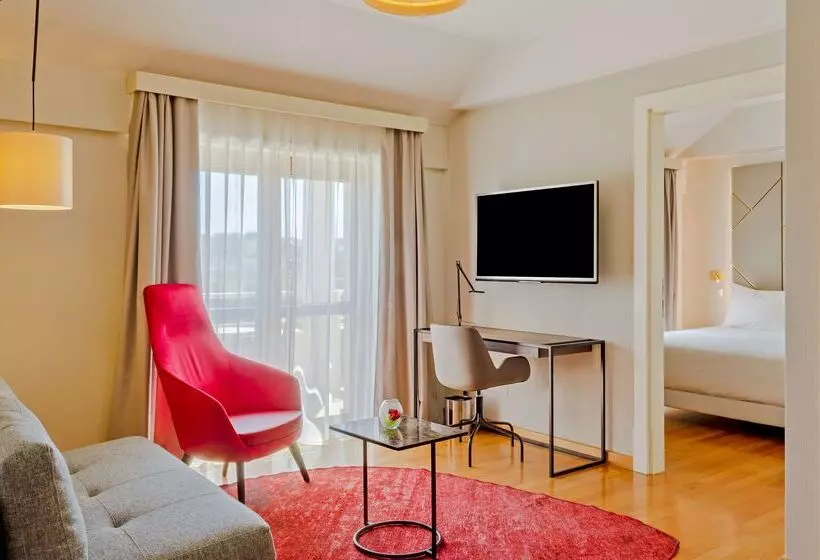 هتل NH Collection Roma Giustiniano