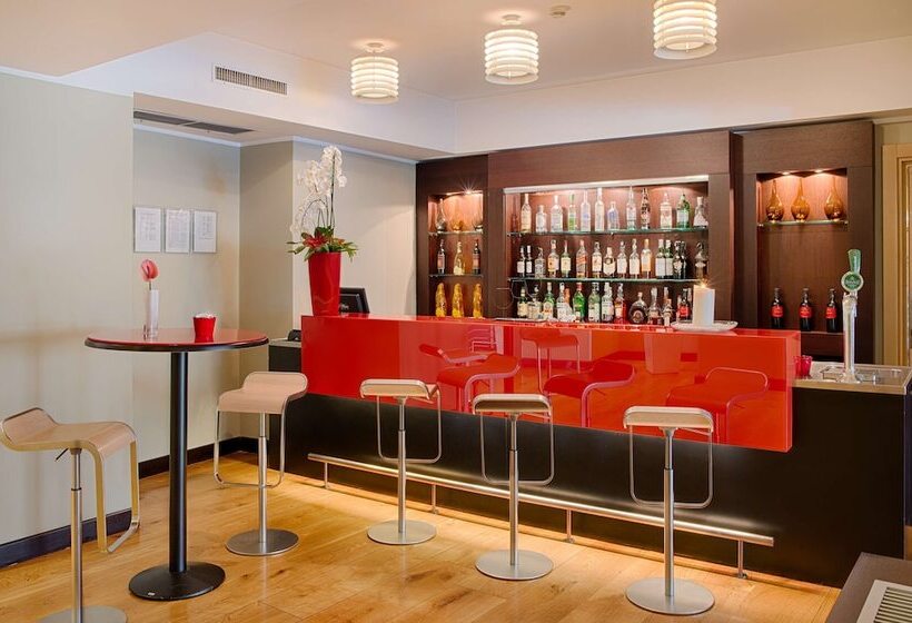 בית מלון כפרי NH Collection Roma Giustiniano