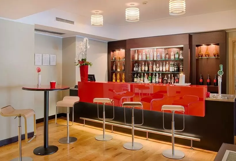 هتل NH Collection Roma Giustiniano