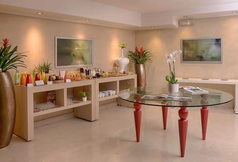 هتل NH Collection Roma Giustiniano