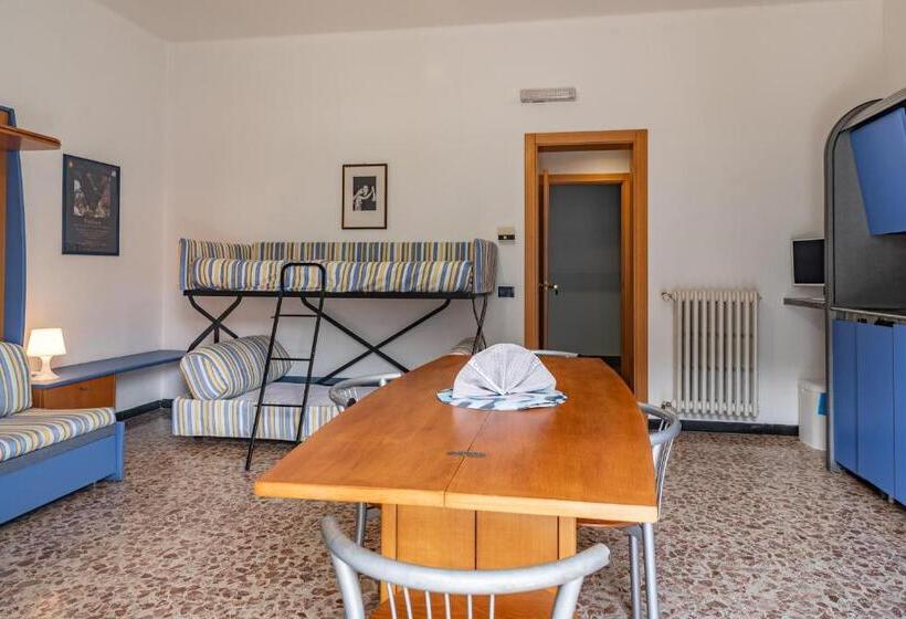 ホテル Residenza Adelaide