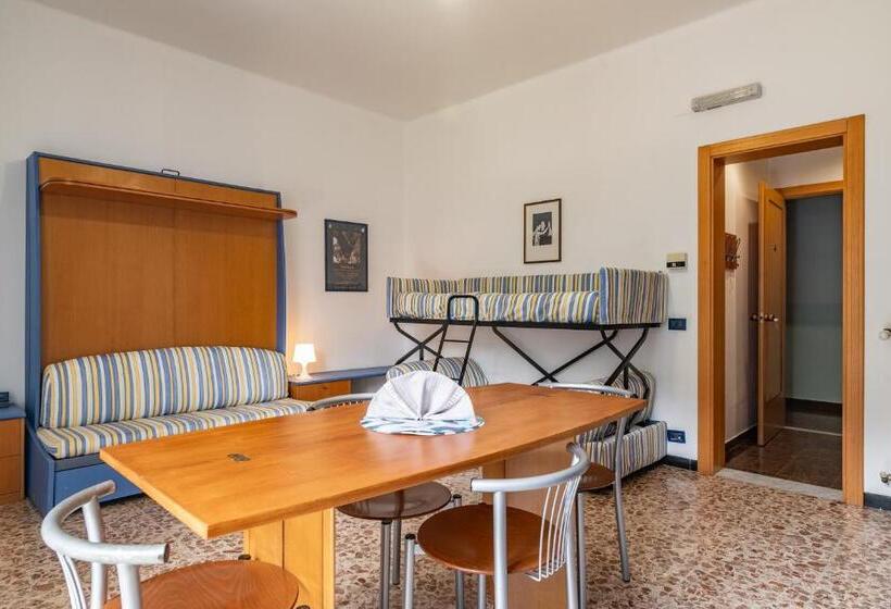 ホテル Residenza Adelaide