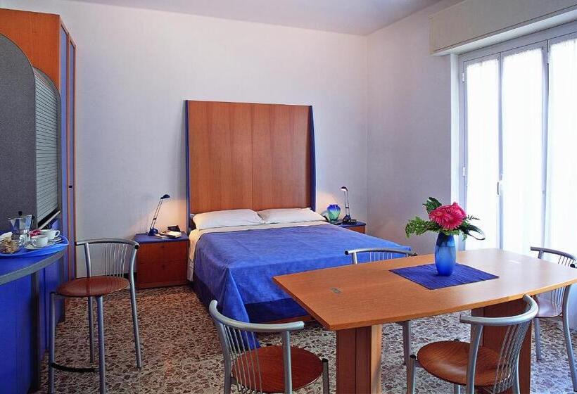 ホテル Residenza Adelaide