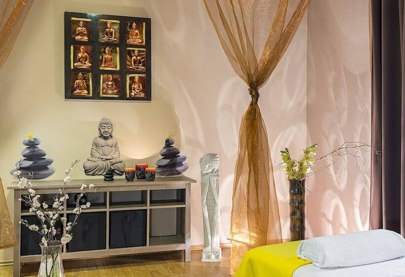 فندق Residence Romanza