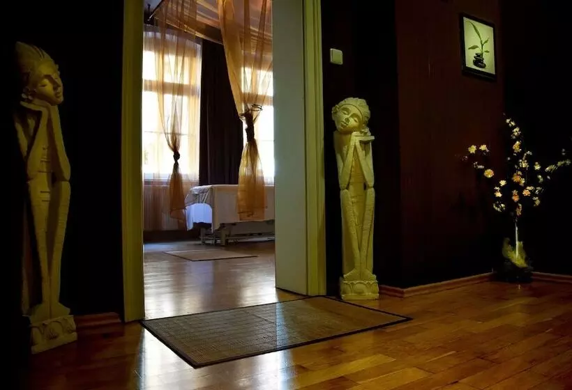 هتل Residence Romanza