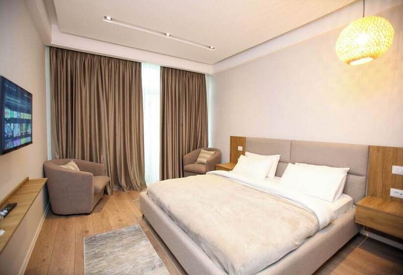 호텔 Vlora International