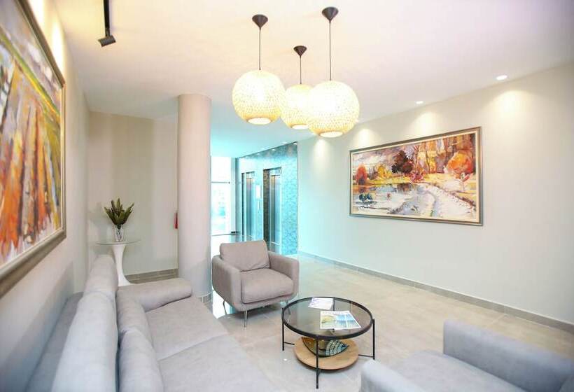 호텔 Vlora International