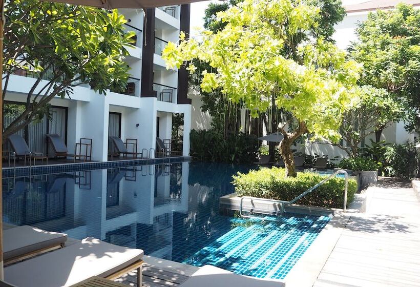 Otel Woodlands Suites Serviced Residences   Sha Extra Plus
