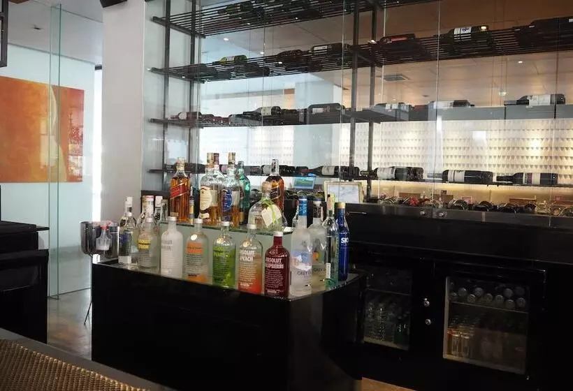 호텔 Woodlands Suites Serviced Residences   Sha Extra Plus