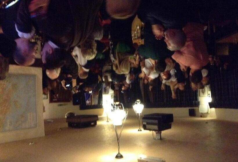 Macdonald Hotel & Cabins