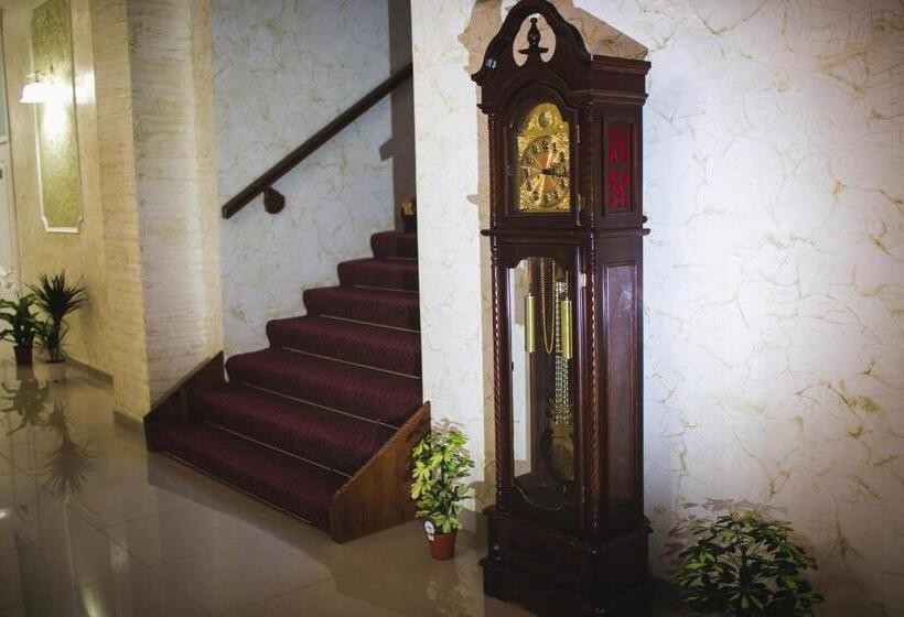 ホテル отель бессарабия