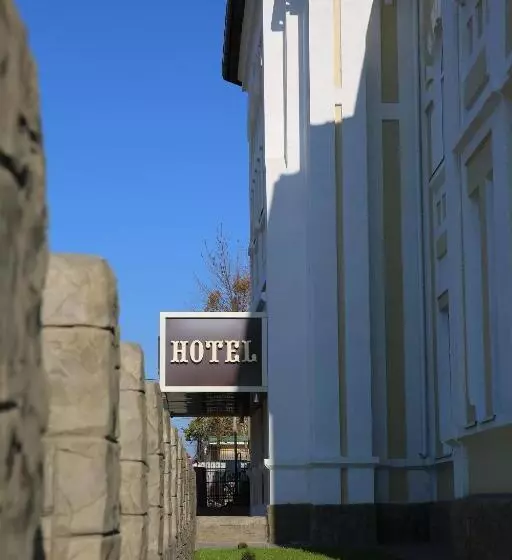 ホテル отель бессарабия