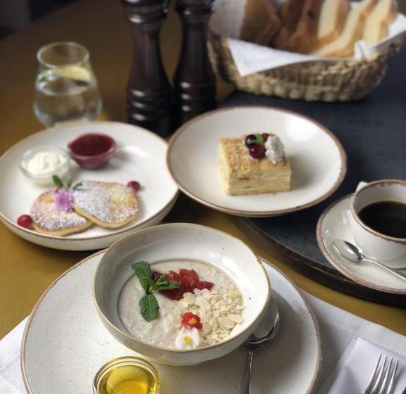 فندق готель скіфія